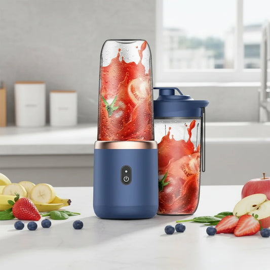 On the go juice blender